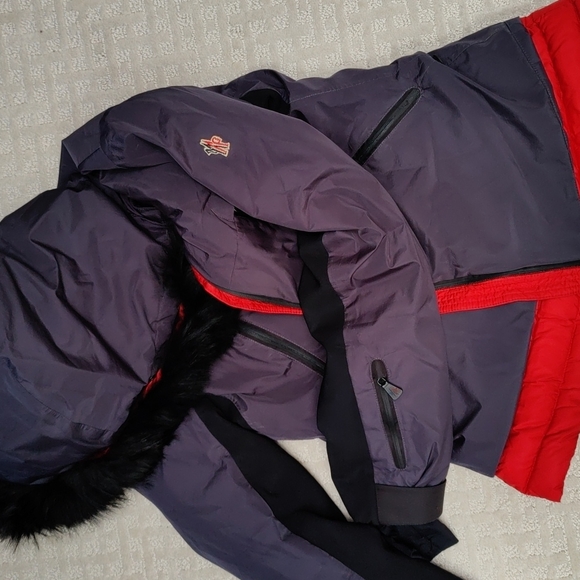 Authentic moncler skiing jacket - Picture 7 of 8